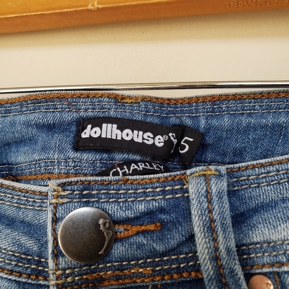 DOLLHOUSE Charley Skinny Jeans - Picture 3 of 8